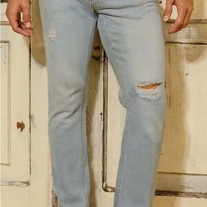 Men's Hollister Light Blue Distressed Slim Straight Jeans 32 x 32